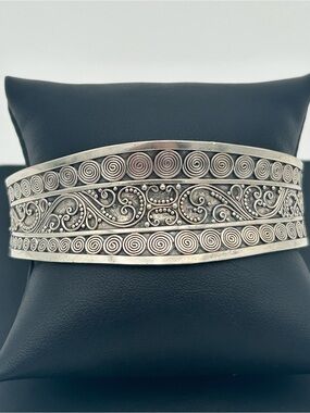 Ba Suarti Indonesian Sterling Silver Filigree Scroll Design Cuff Bracelet